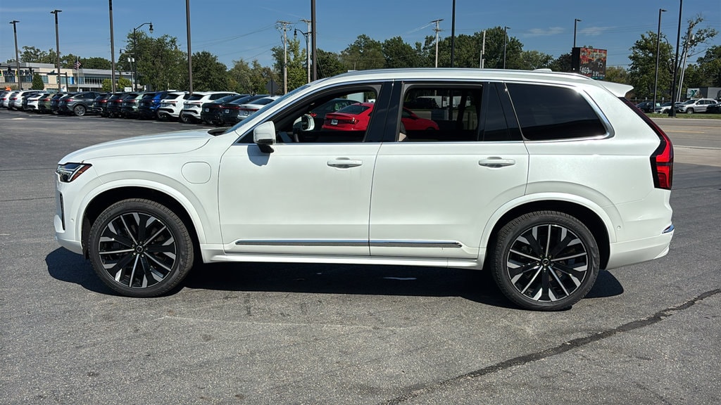 New 2026 Volvo XC90 plug-in hybrid T8 Ultra 7-Seater SUV