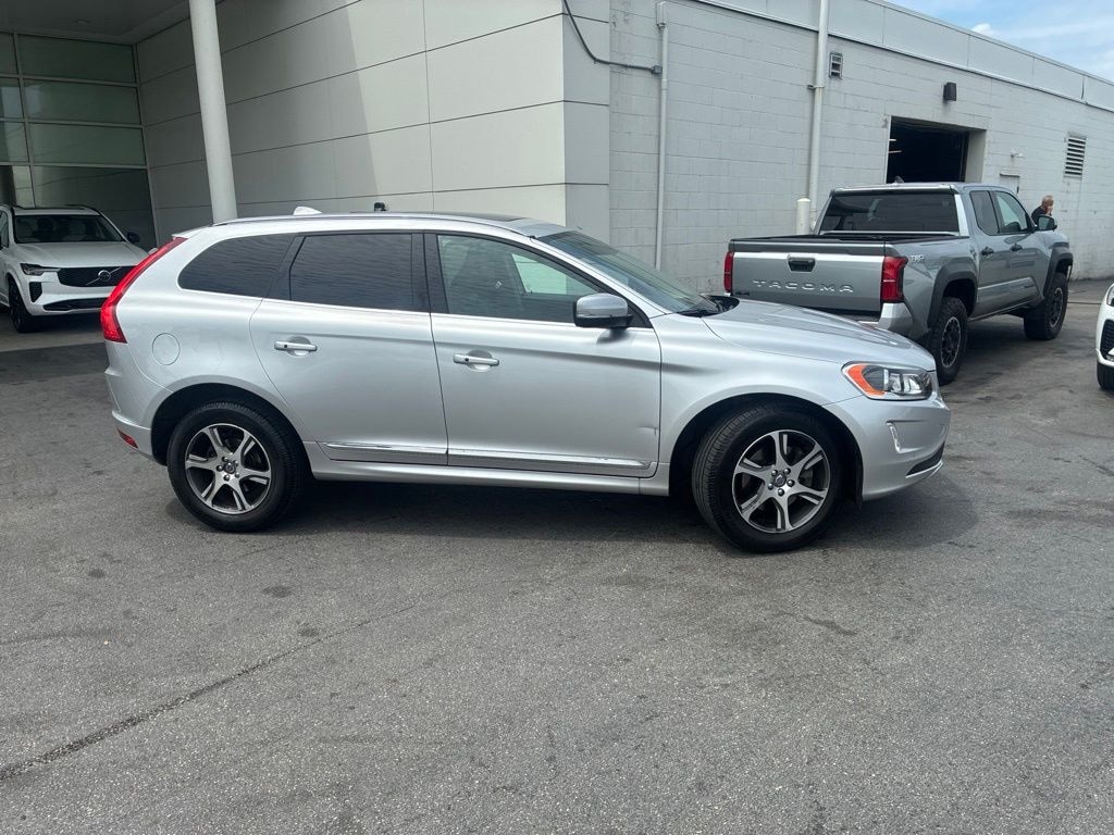 Used 2015 Volvo XC60 T6 SUV