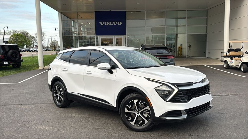 Used 2023 Kia Sportage EX SUV