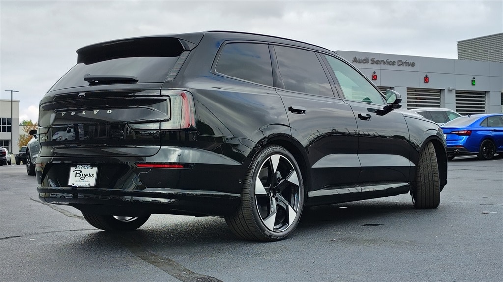 New 2025 Volvo EX90 Twin Motor Ultra 6-Seater SUV