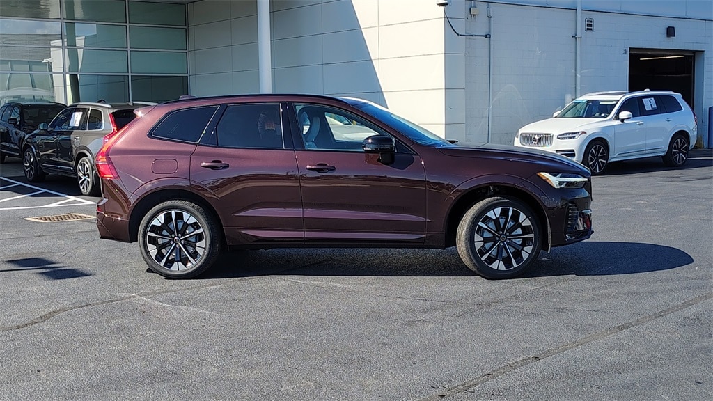 New 2026 Volvo XC60 B5 Plus SUV