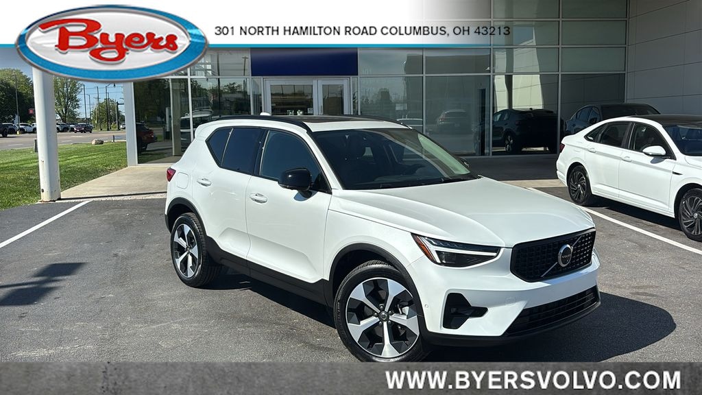 Certified 2026 Volvo XC40 B5 Plus SUV