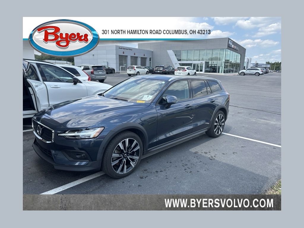 Used 2022 Volvo V60 Cross Country T5 Wagon