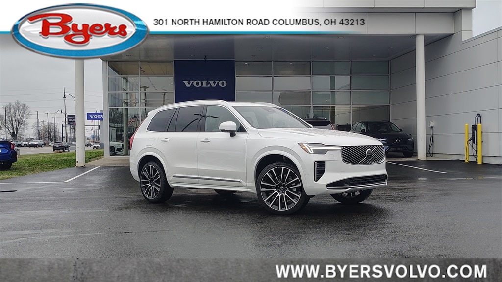 2026 Volvo XC90 Plus's photo