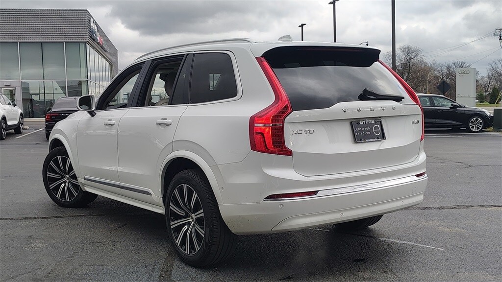 2024 Volvo XC90 B5 Plus photo 4