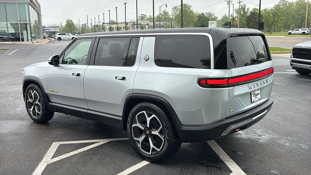 Used 2023 Rivian R1S Adventure SUV