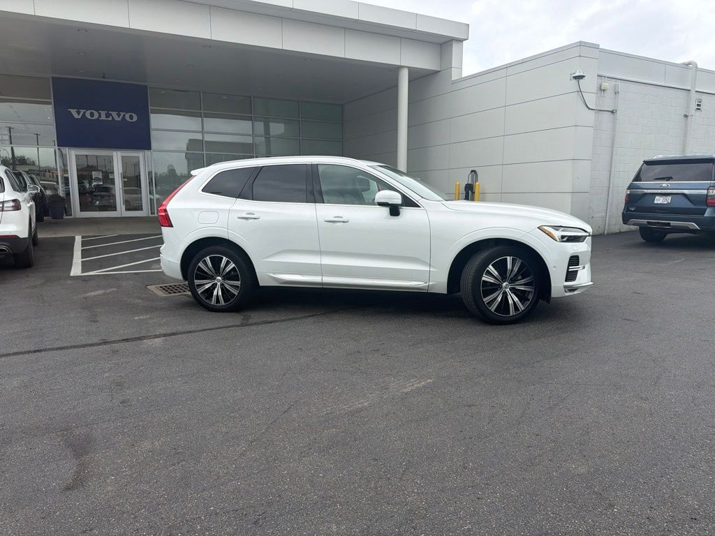 Used 2023 Volvo XC60 B5 Plus Bright Theme SUV