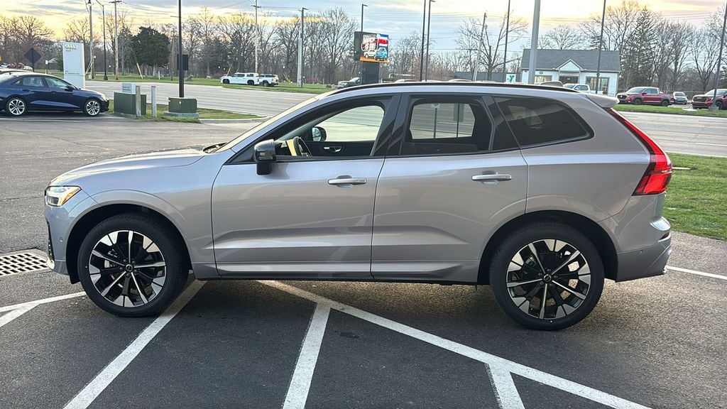 New 2026 Volvo XC60 B5 Plus SUV