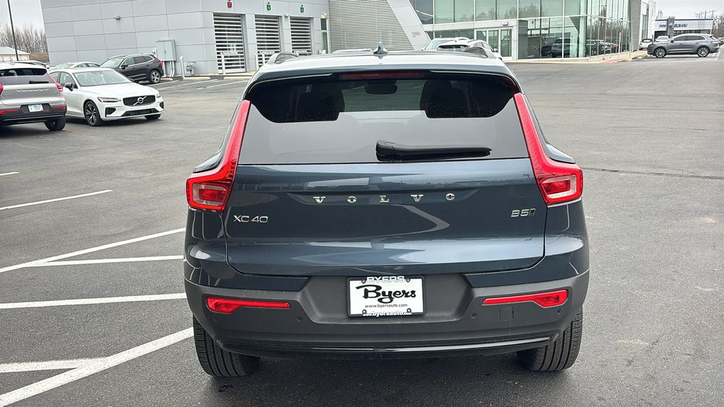 2026 Volvo XC40 Ultra - Photo 30