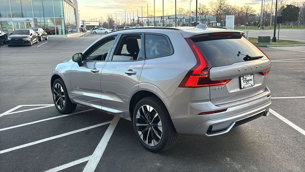 New 2026 Volvo XC60 B5 Plus SUV