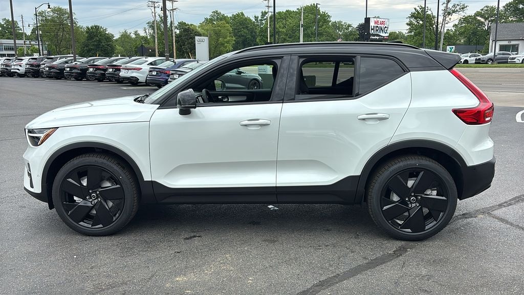 New 2026 Volvo XC40 B5 Ultra Black Edition SUV