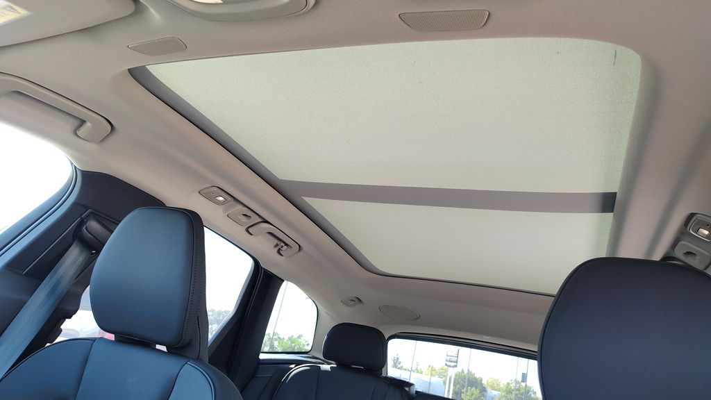 2026 Volvo XC60 Plus - Photo 29