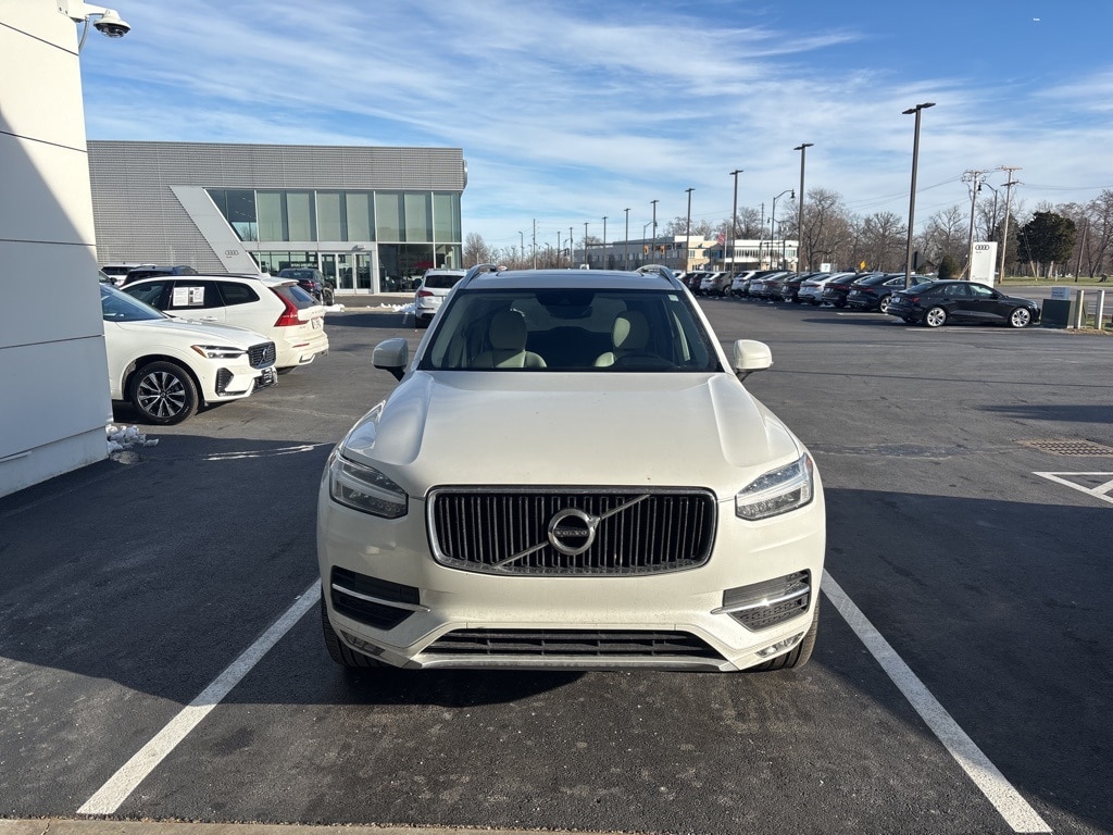 Used 2019 Volvo XC90 T6 Momentum SUV