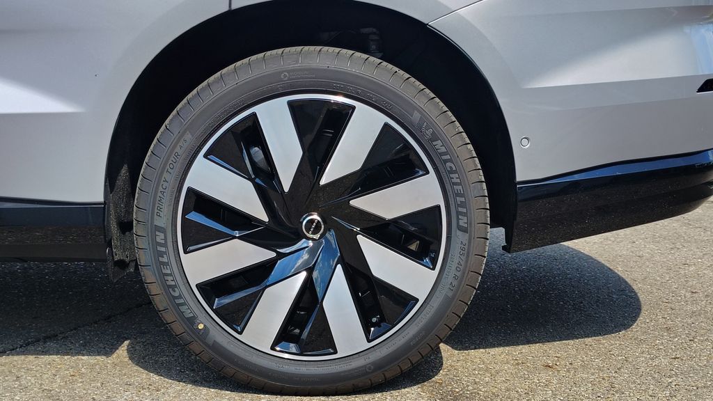 2025 Volvo EX90 Ultra - Photo 34