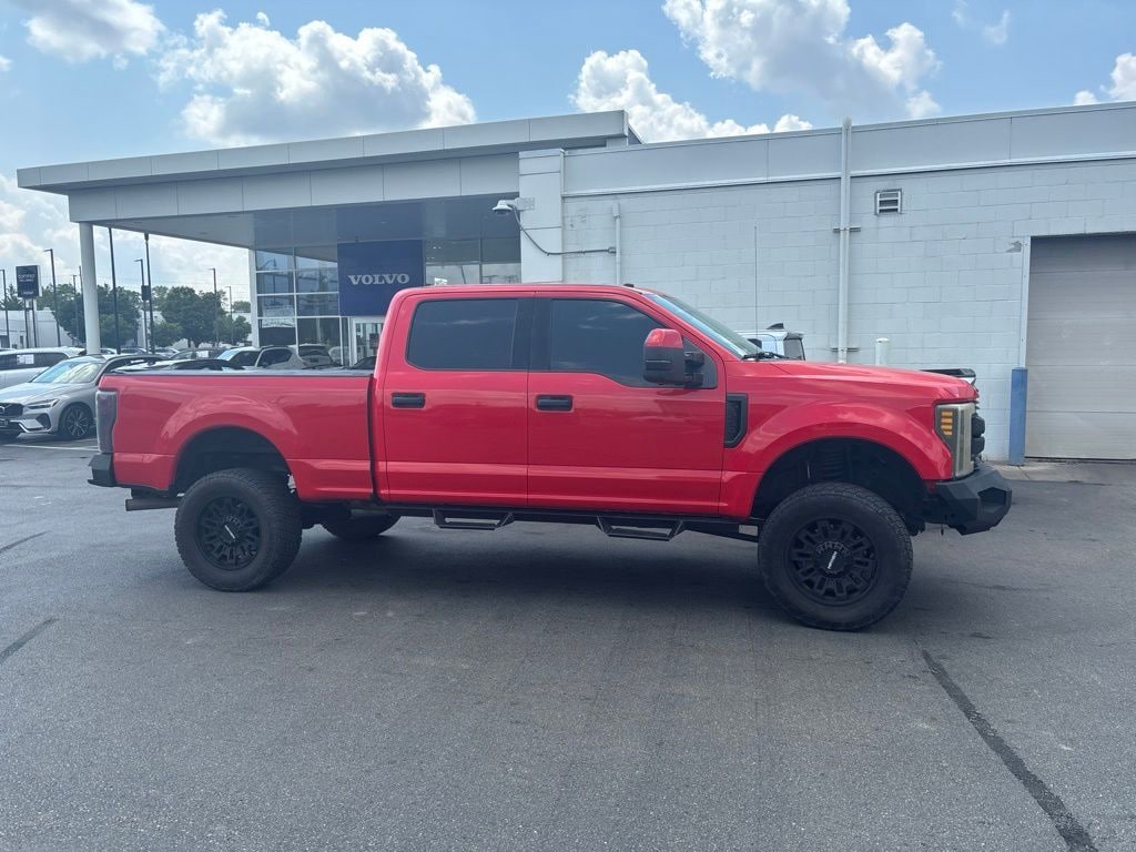 Used 2019 Ford F-250SD XLT Truck Crew Cab