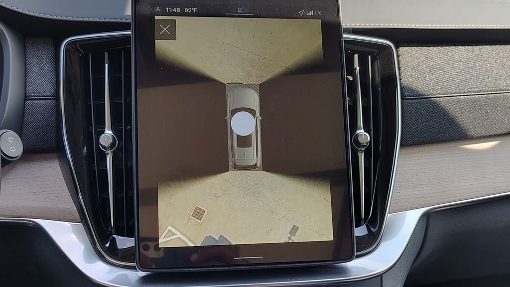2026 Volvo XC90 Plus - Photo 23