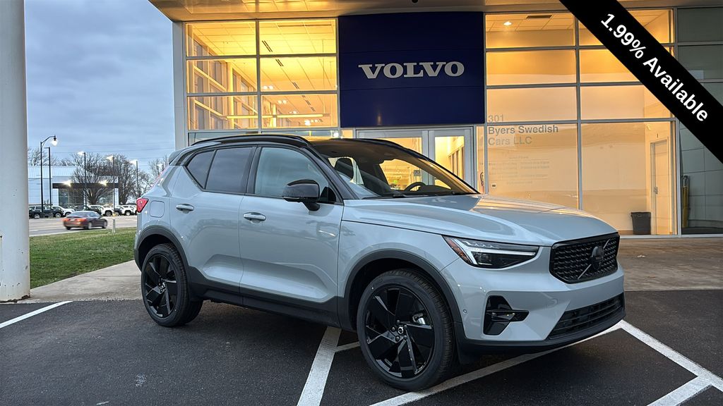 2026 Volvo XC40