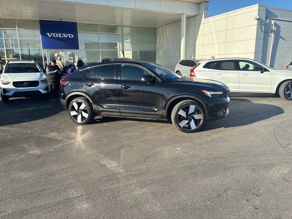 Certified 2023 Volvo C40 Ultimate with VIN YV4ED3GMXP2038450 for sale in Columbus, OH