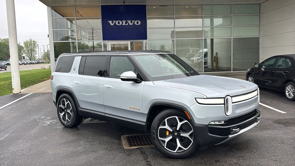 Used 2023 Rivian R1S Adventure SUV