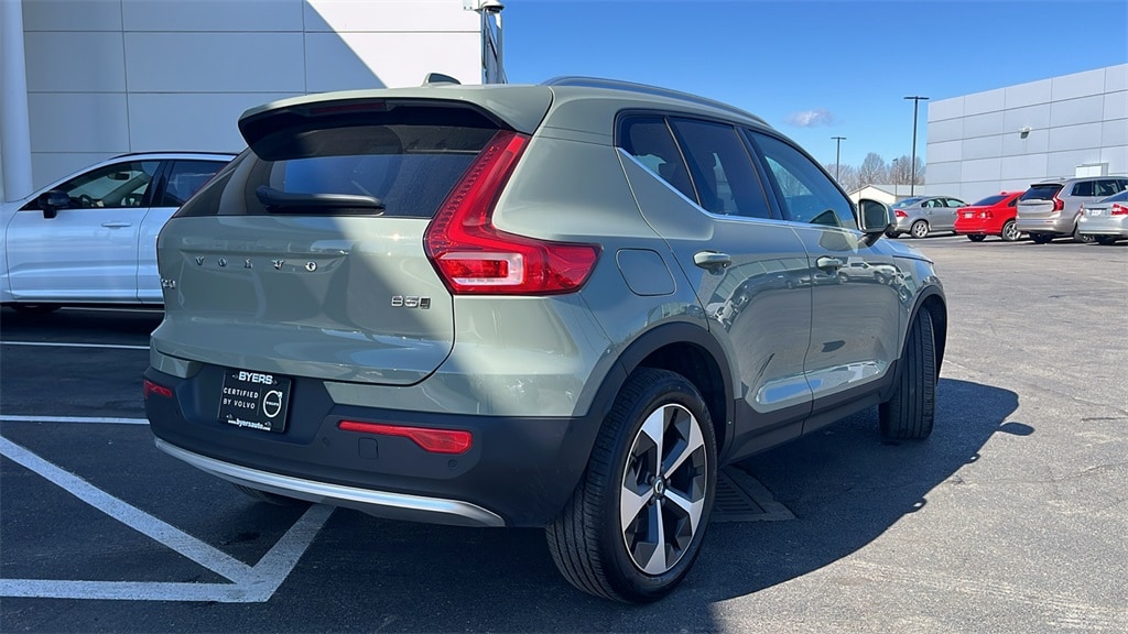 Certified 2025 Volvo XC40 B5 Plus Bright Theme SUV