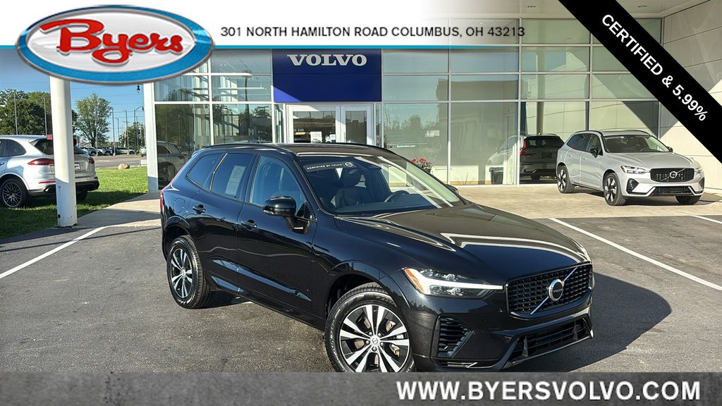 2024 Volvo XC60 T8 Core Dark Theme AWD's photo