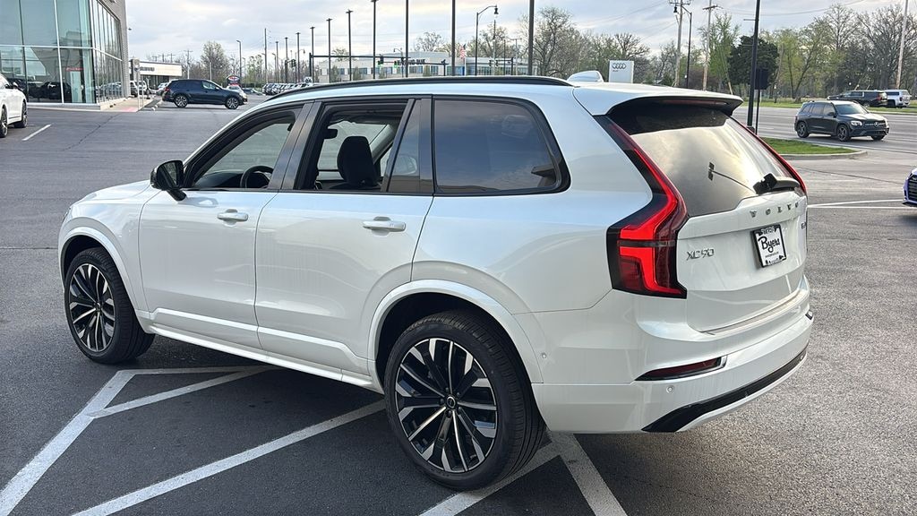 New 2026 Volvo XC90 B6 Ultra Dark Theme 6-Seater SUV