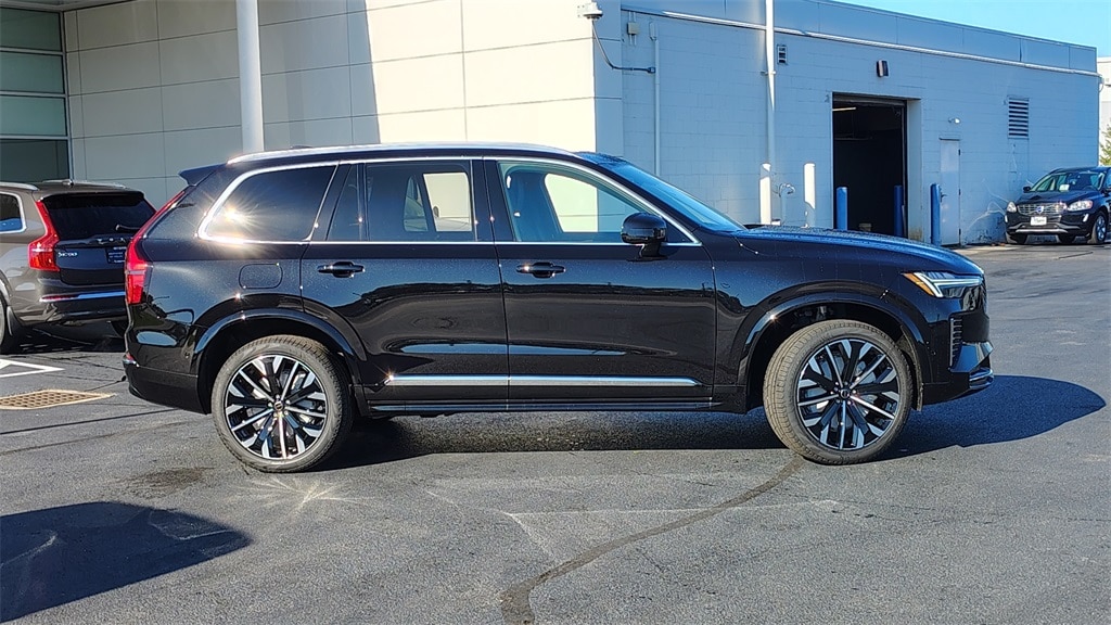 New 2026 Volvo XC90 B6 Plus 7-Seater SUV