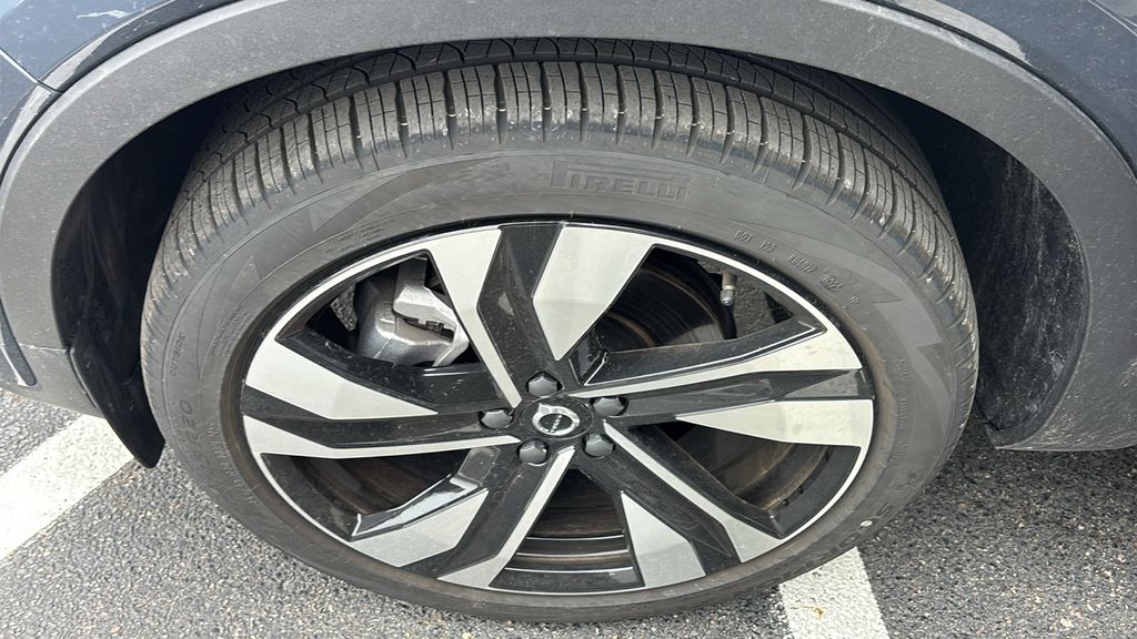 2026 Volvo XC40 Ultra - Photo 33