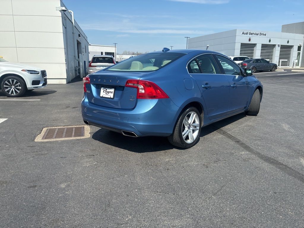 Used 2015 Volvo S60 T5 Premier Sedan