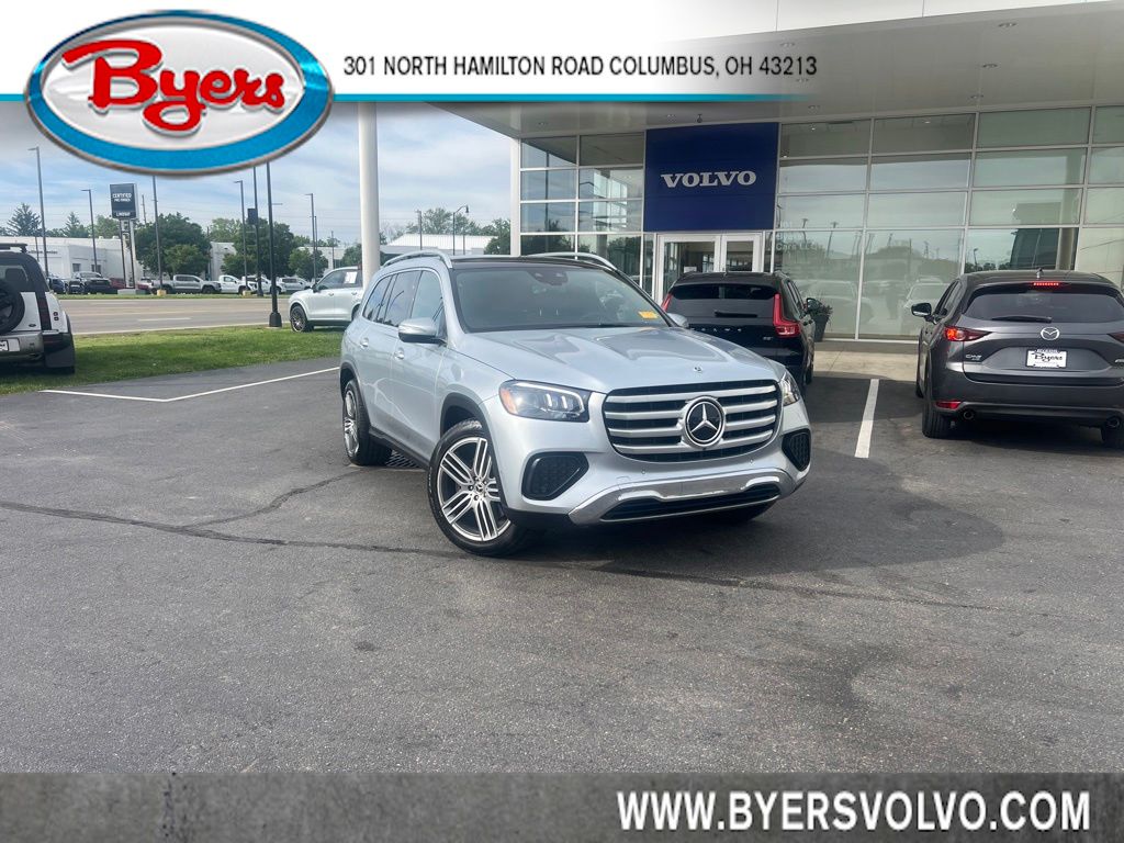 2025 Mercedes-Benz GLS GLS 450 4MATIC's photo