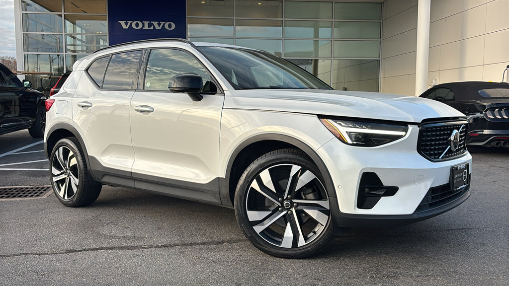 Certified 2023 Volvo XC40 Ultimate SUV