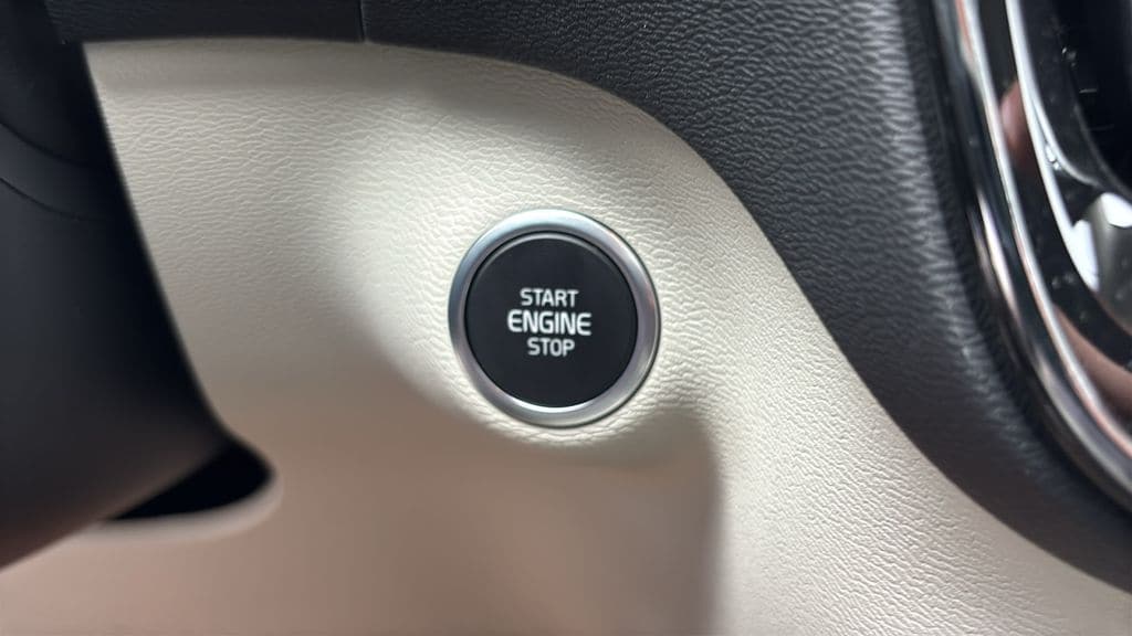 2026 Volvo XC40 Ultra - Photo 14