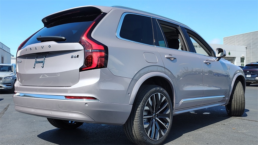 New 2026 Volvo XC90 B6 Plus 7-Seater SUV