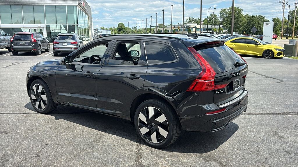 Certified 2025 Volvo XC60 Plug-In Hybrid T8 Plus SUV