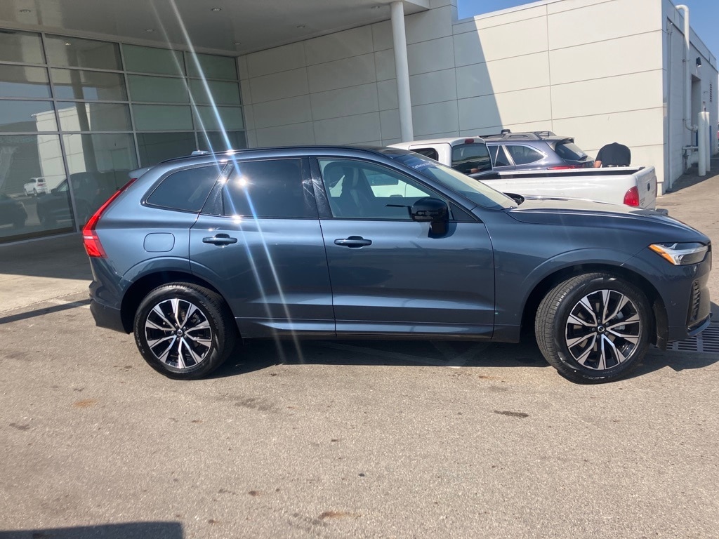 Used 2024 Volvo XC60 Plus with VIN YV4L12RL9R1775016 for sale in Columbus, OH