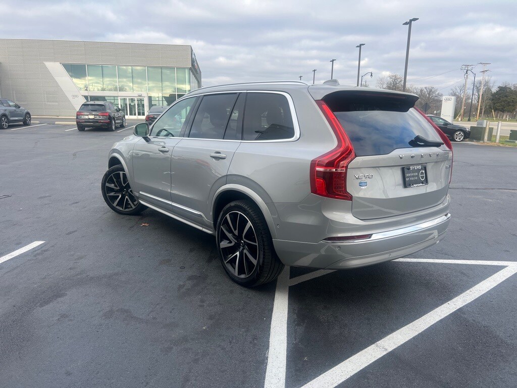 2024 Volvo XC90 Plus photo 2
