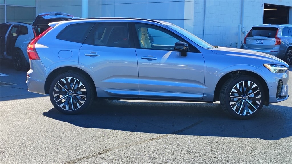 New 2026 Volvo XC60 B5 Ultra SUV