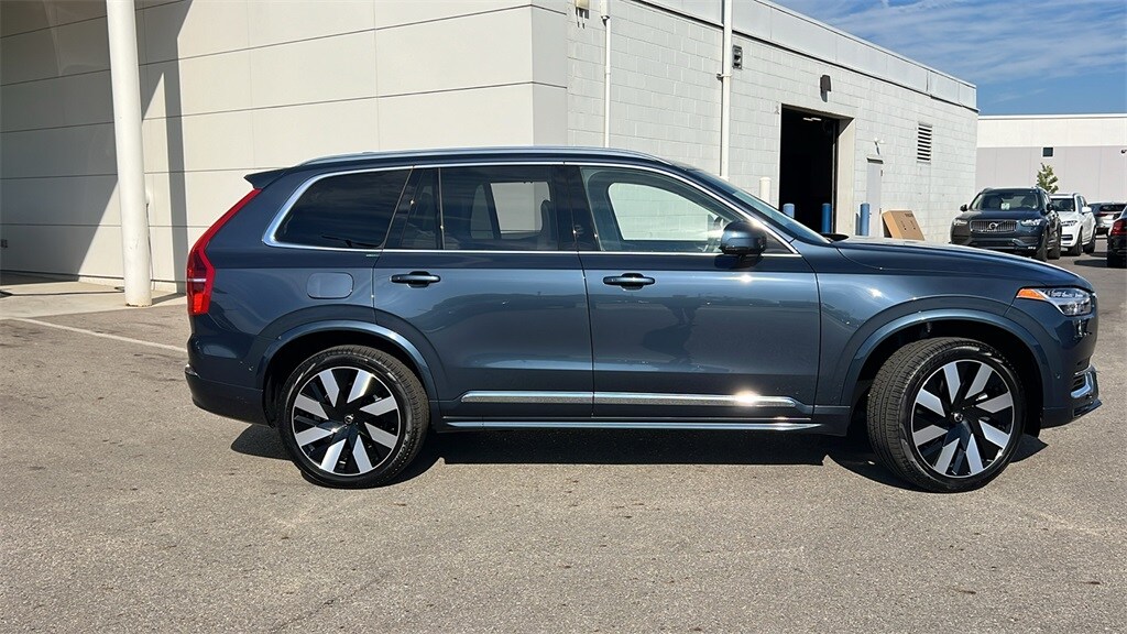 New 2025 Volvo XC90 plugin hybrid T8 Ultra 6Seater in Columbus, OH