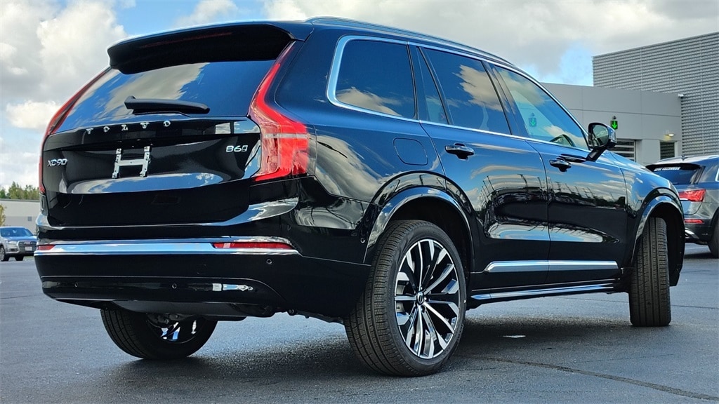 New 2026 Volvo XC90 B6 Plus 7-Seater SUV