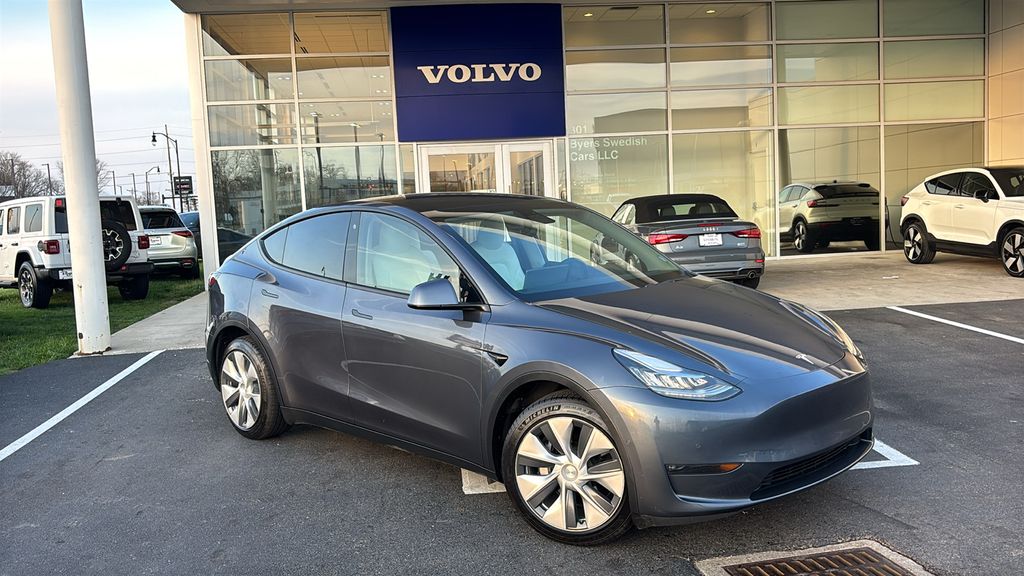 Used 2020 Tesla Model Y Long Range with VIN 5YJYGDEE7LF031262 for sale in Columbus, OH