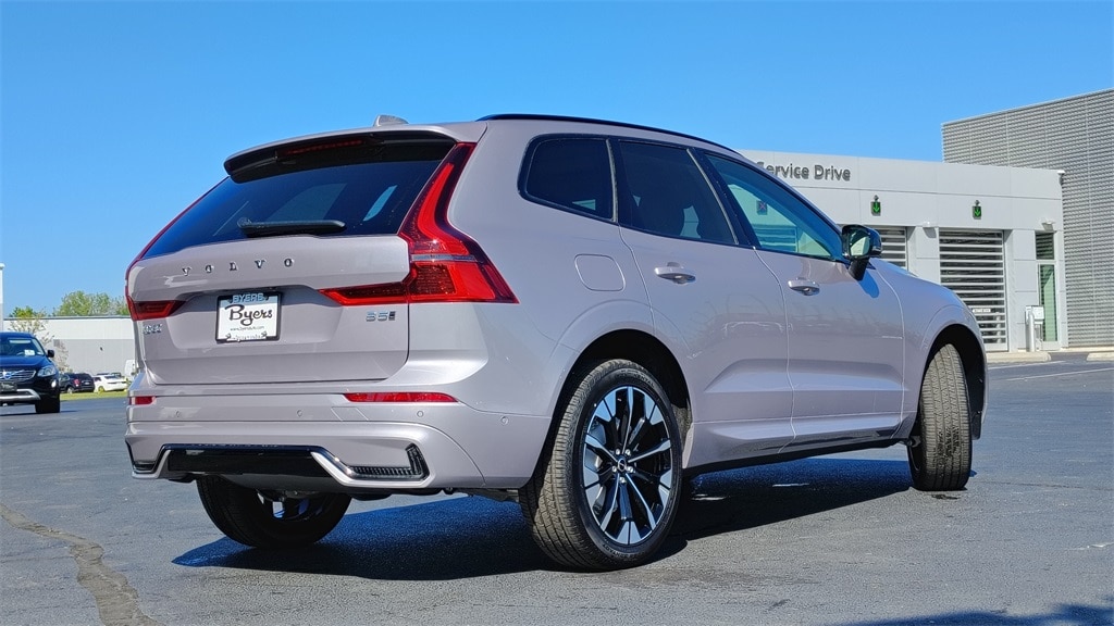 New 2026 Volvo XC60 B5 Plus SUV