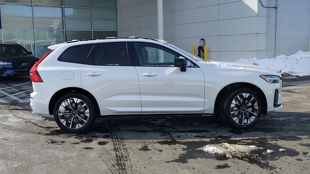 New 2026 Volvo XC60 B5 Plus SUV