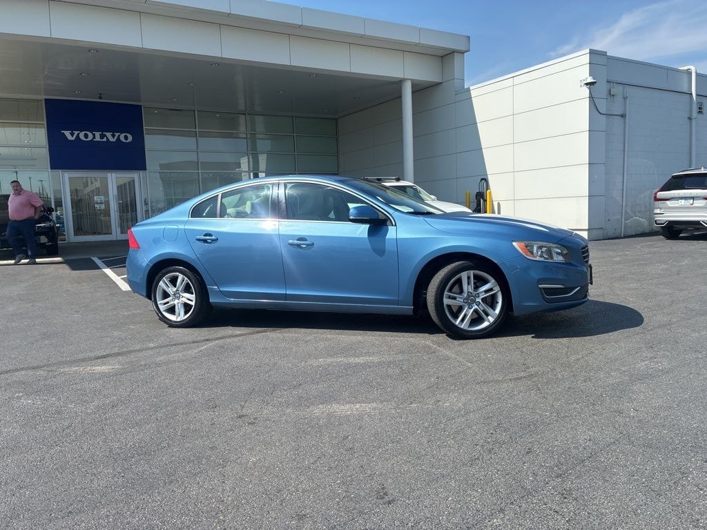 Used 2015 Volvo S60 T5 Premier Sedan