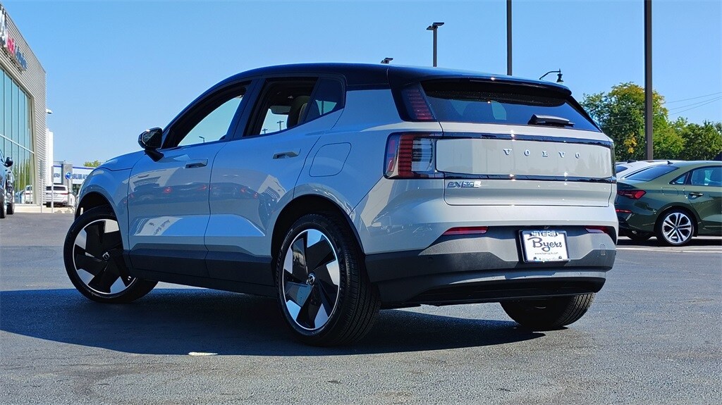 2025 Volvo EX30 Plus photo 4