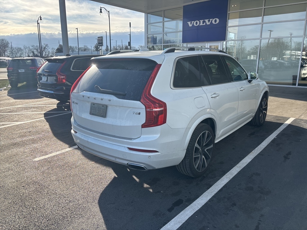 Used 2019 Volvo XC90 T6 Momentum SUV