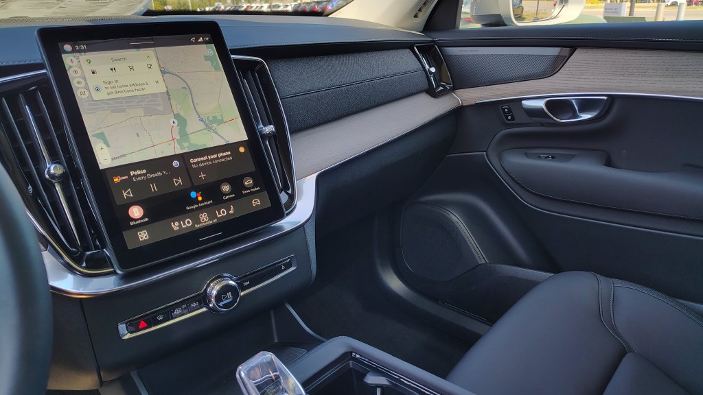 2026 Volvo XC90 Plus - Photo 23