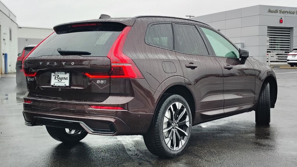 New 2026 Volvo XC60 B5 Plus SUV