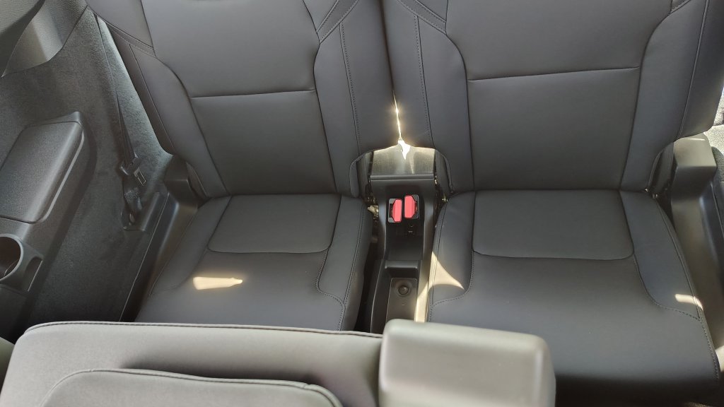 2026 Volvo XC90 Plus - Photo 31