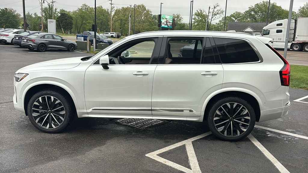 New 2026 Volvo XC90 B6 Ultra 7-Seater SUV
