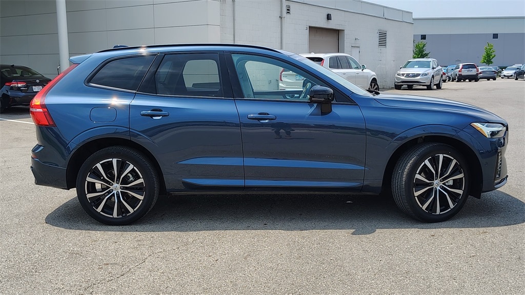 Certified 2024 Volvo XC60 Plus with VIN YV4L12RL2R1712677 for sale in Columbus, OH
